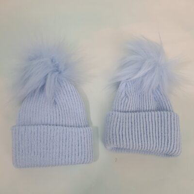 POM POM HAT BLUE