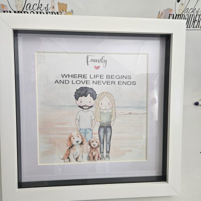 FAMILY FRAME